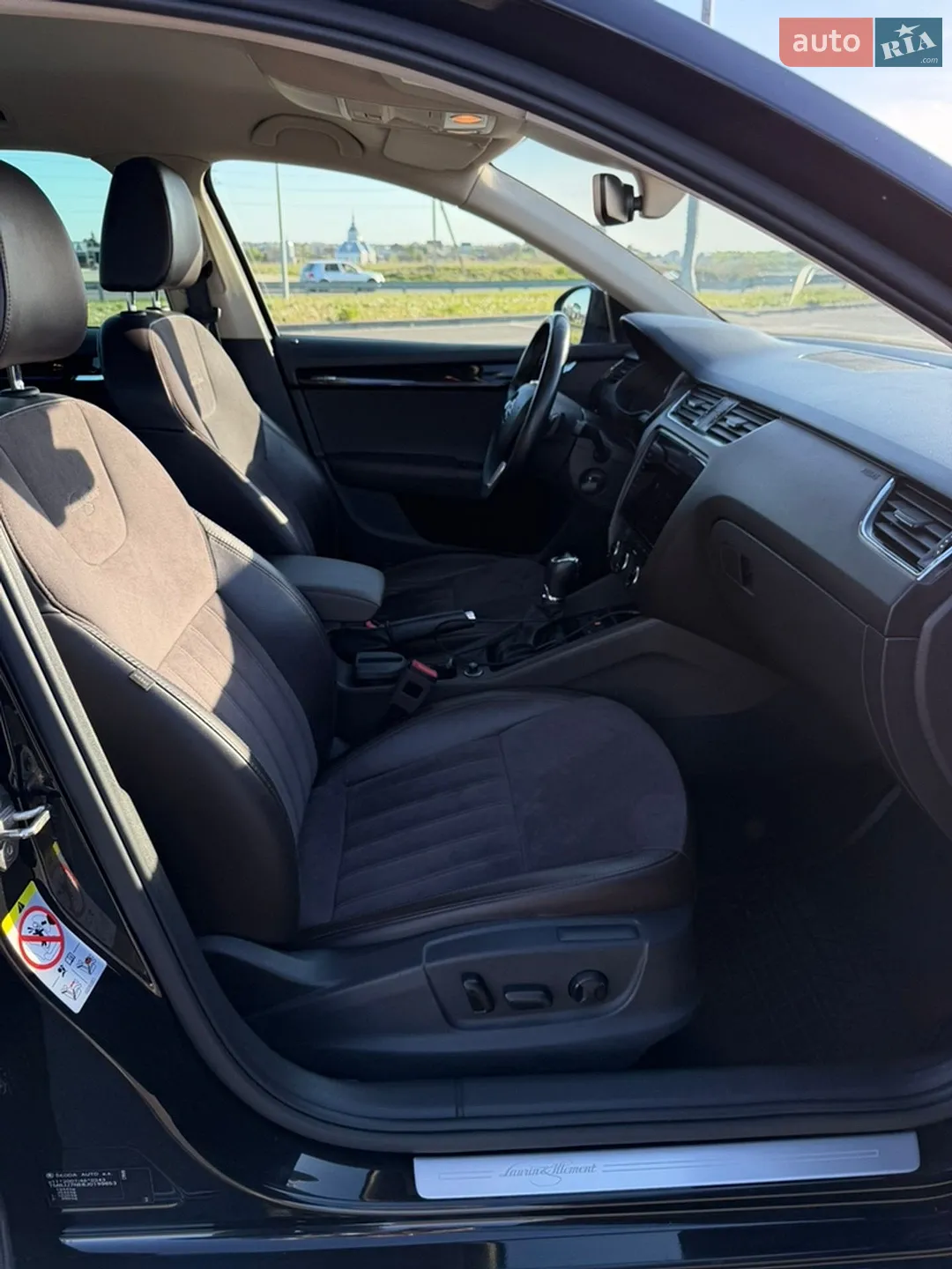 2017 Skoda Octavia - мініатюра 25