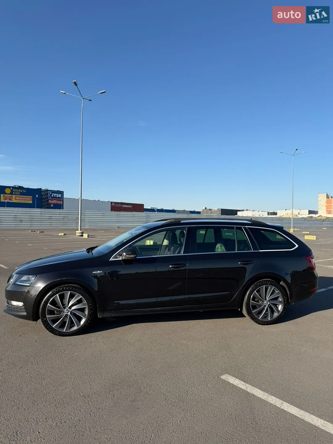 2017 Skoda Octavia - мініатюра 26