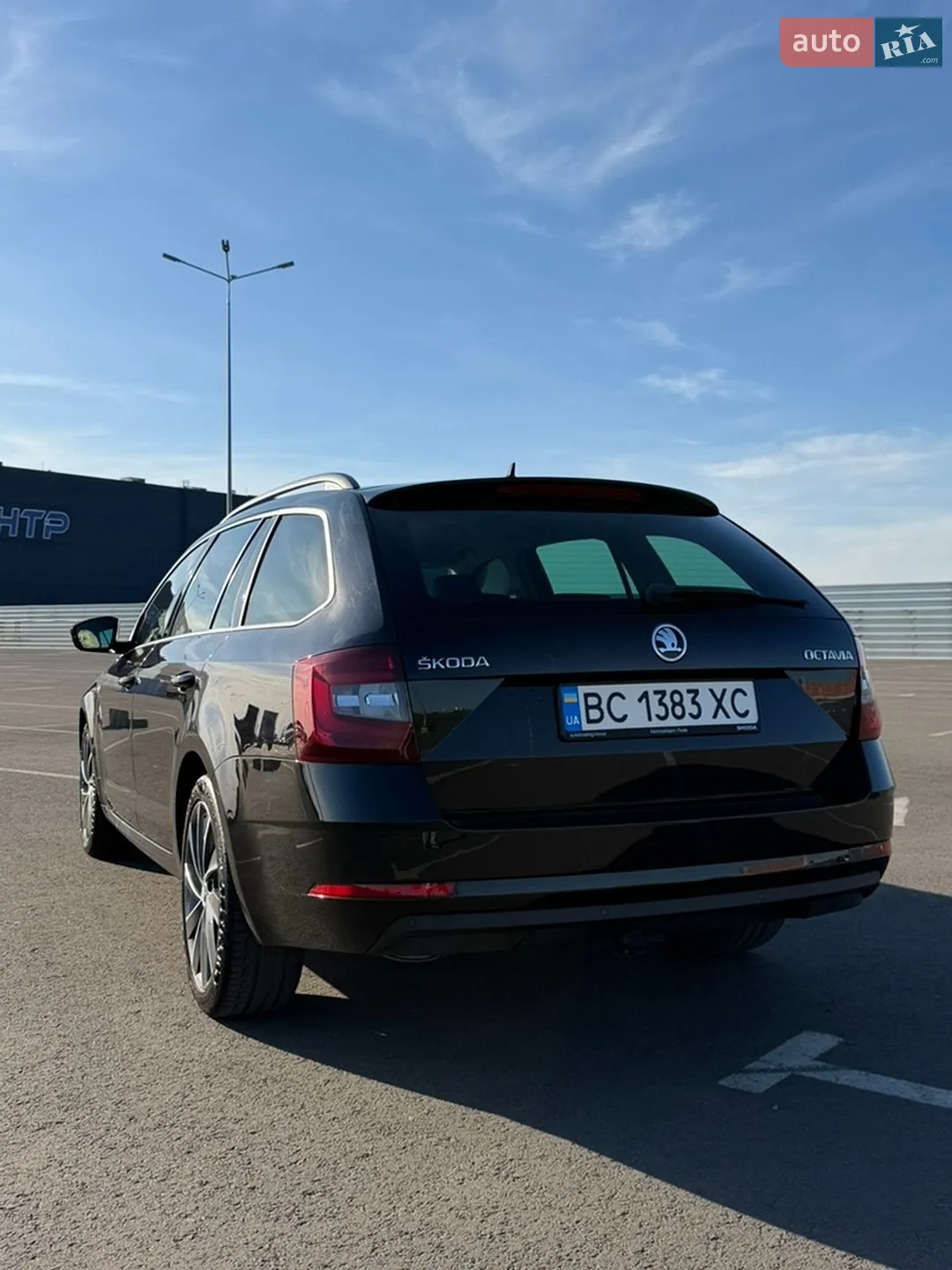 2017 Skoda Octavia - мініатюра 28