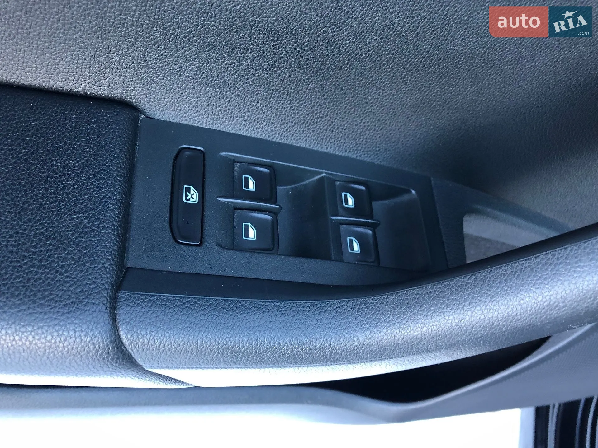 2015 Skoda Octavia - мініатюра 62