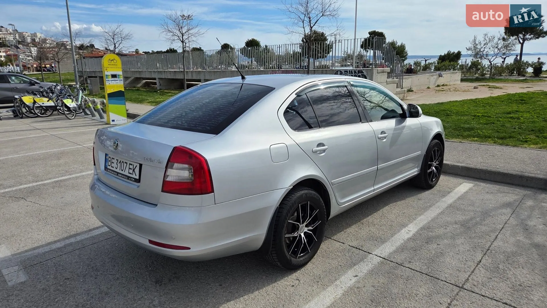 2010 Skoda Octavia - мініатюра 7