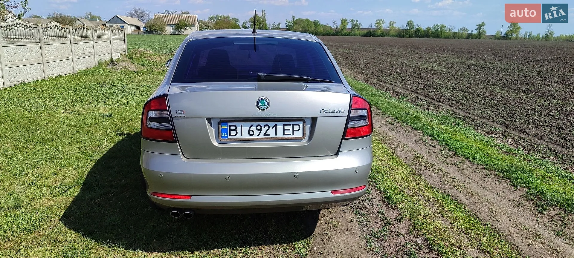 2011 Skoda Octavia - мініатюра 8