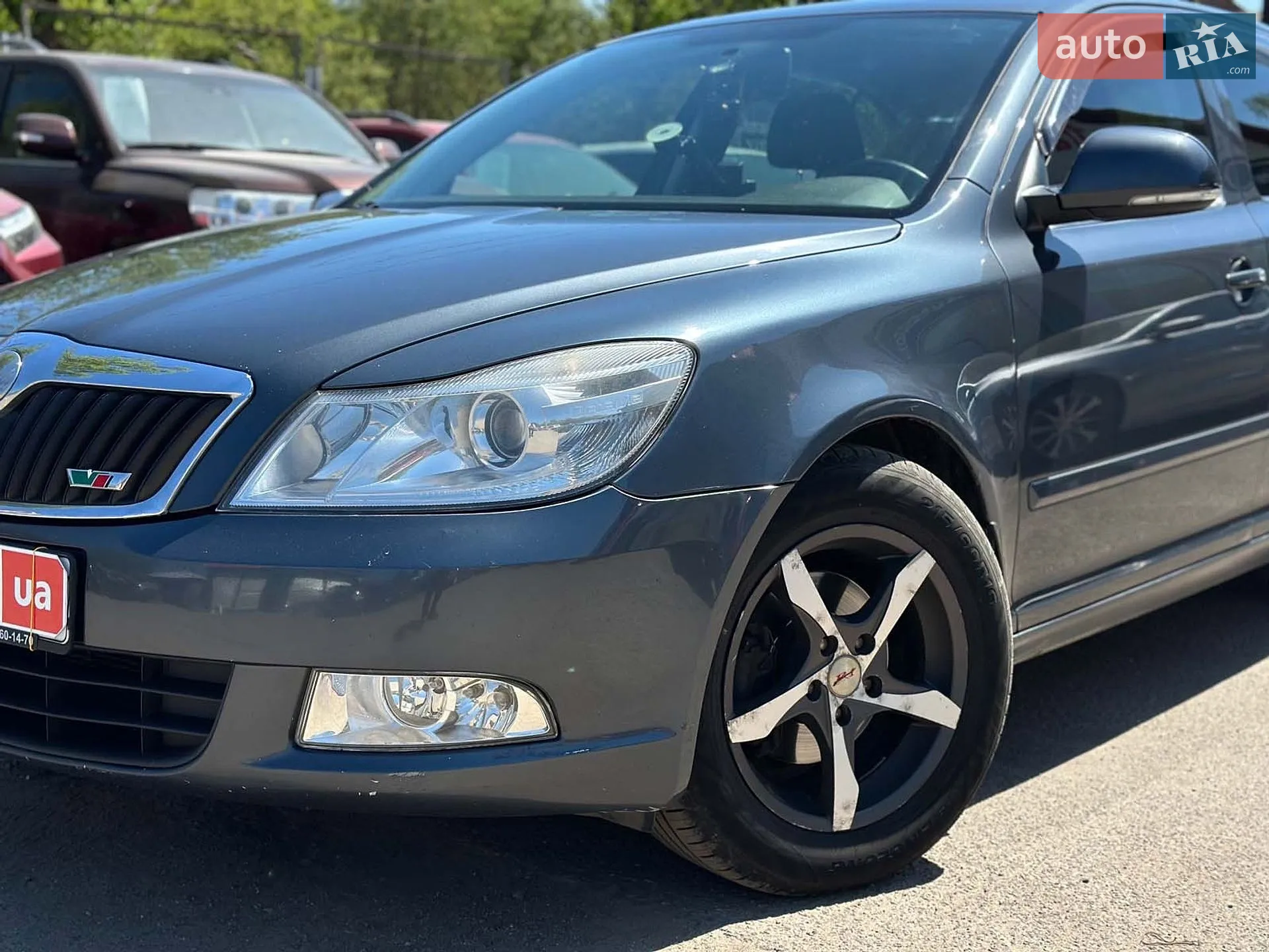 2010 Skoda Octavia - мініатюра 3