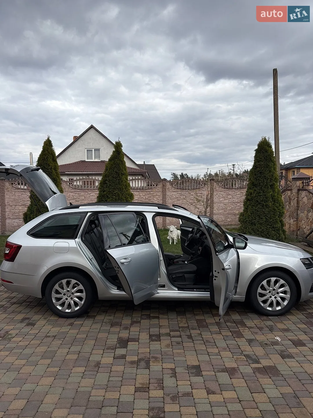 2017 Skoda Octavia - мініатюра 26