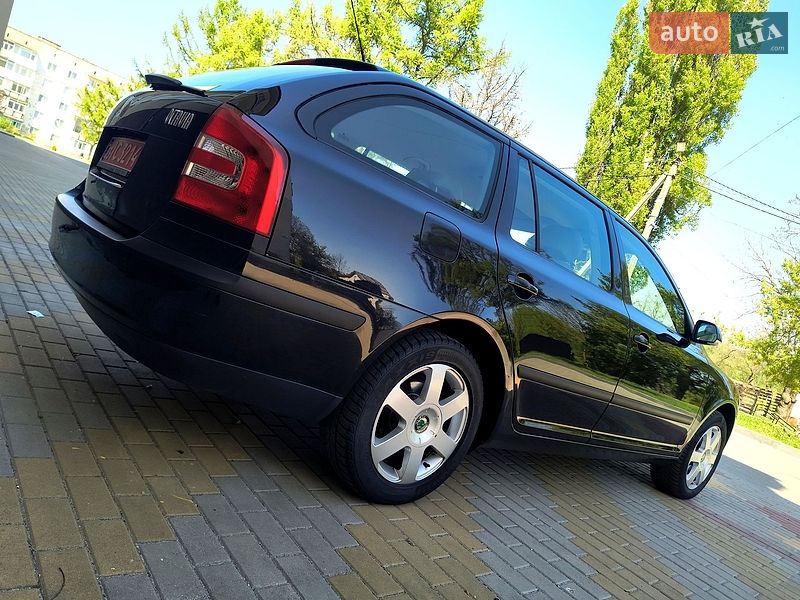Универсал Skoda Octavia 2008 в Звягеле