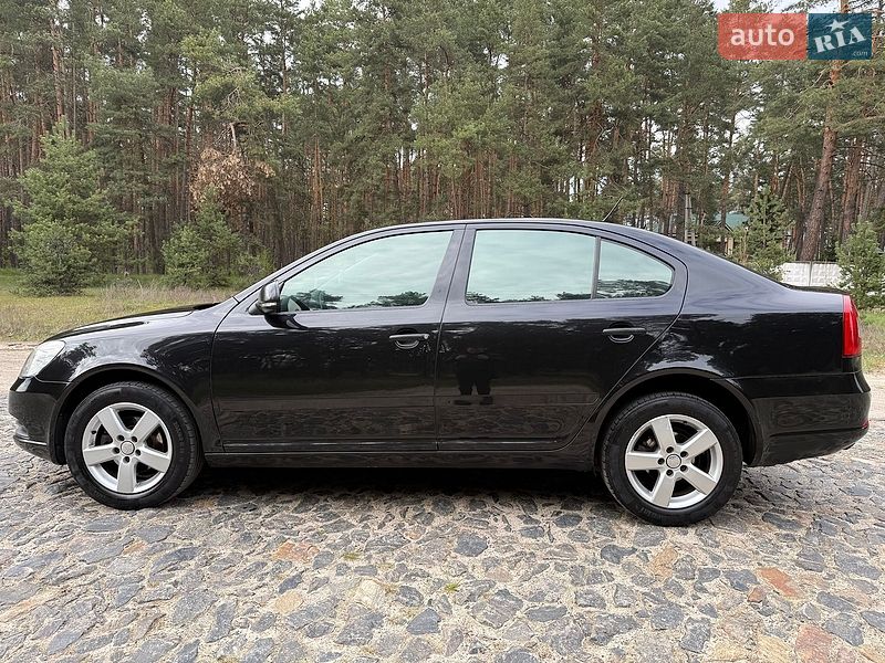 Ліфтбек Skoda Octavia 2009 в Охтирці