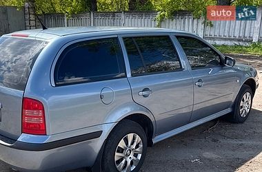 Универсал Skoda Octavia 2003 в Первомайске