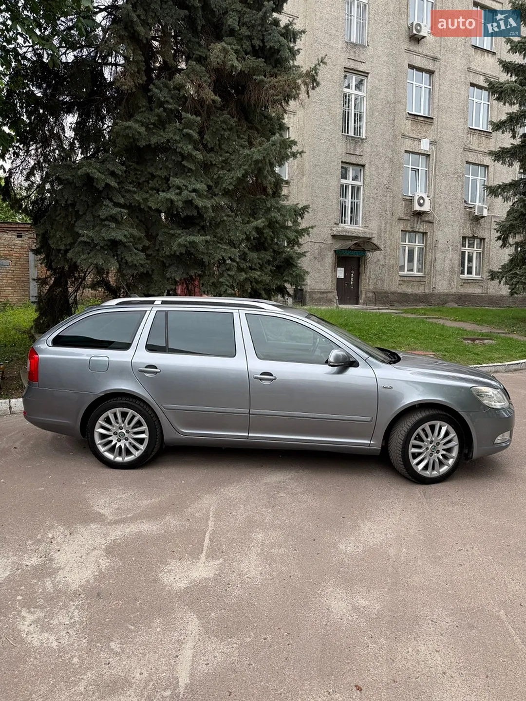 2011 Skoda Octavia - мініатюра 3