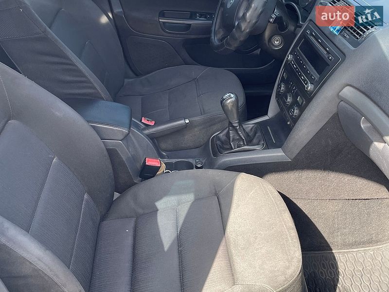 Лифтбек Skoda Octavia 2006 в Долинской