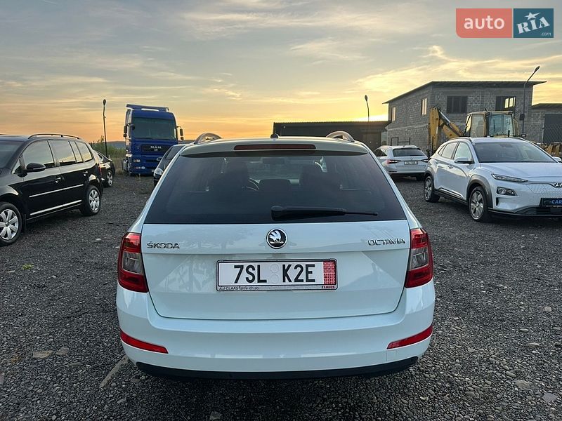 Универсал Skoda Octavia 2015 в Хусте