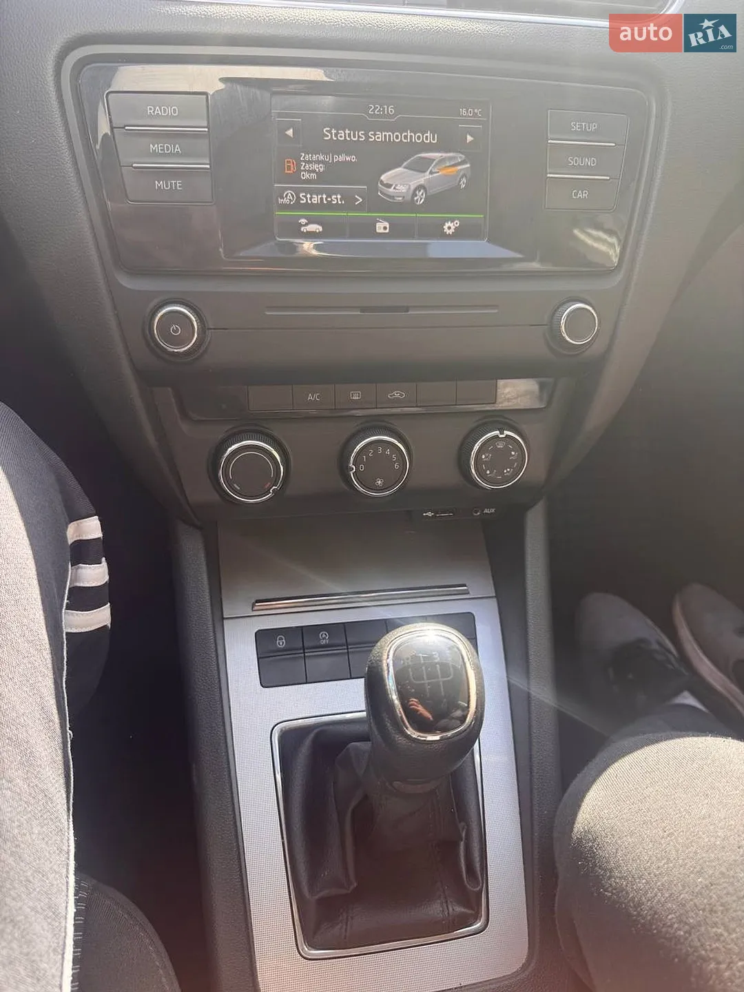 2016 Skoda Octavia - мініатюра 12