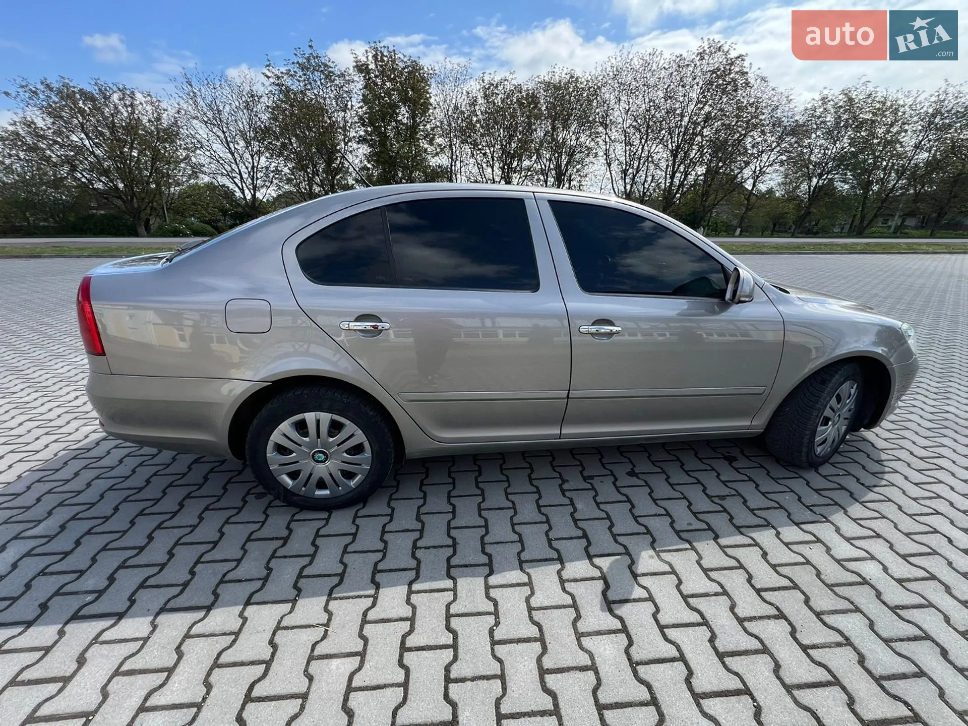 2011 Skoda Octavia - мініатюра 8