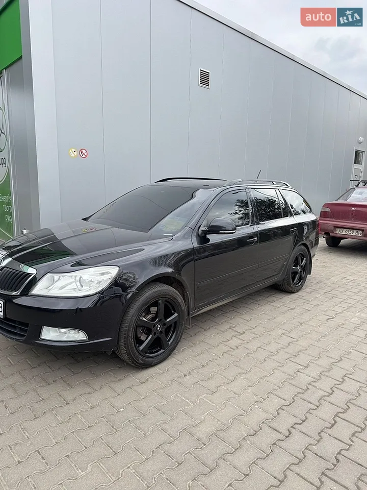 2011 Skoda Octavia - мініатюра 7