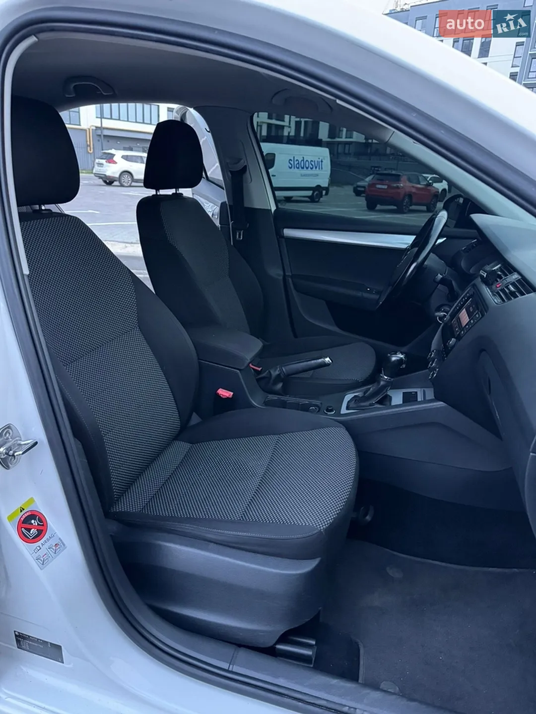 2013 Skoda Octavia - мініатюра 19