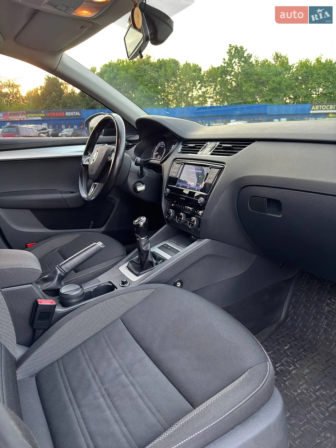 2017 Skoda Octavia - мініатюра 30
