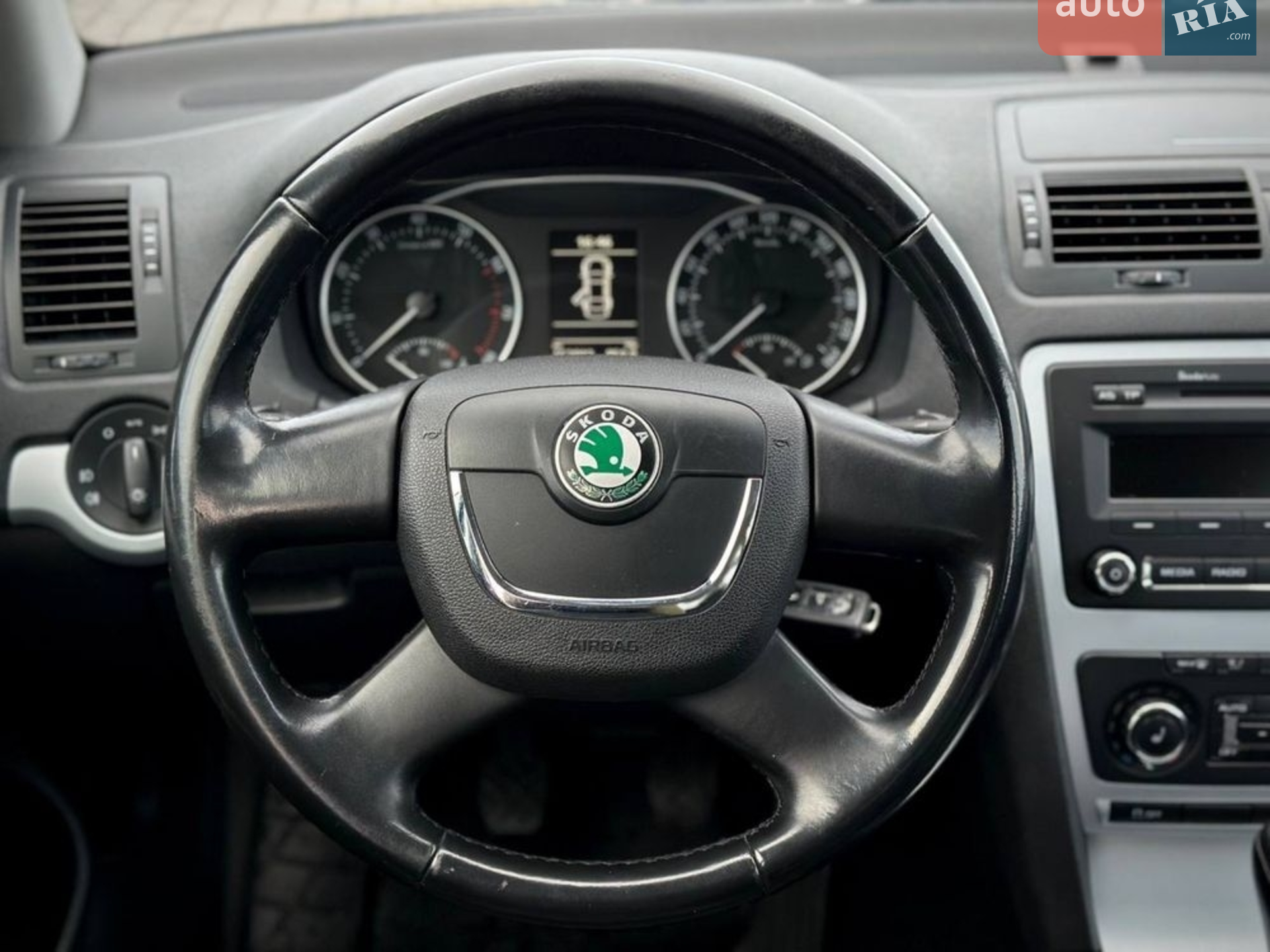 2011 Skoda Octavia - мініатюра 15