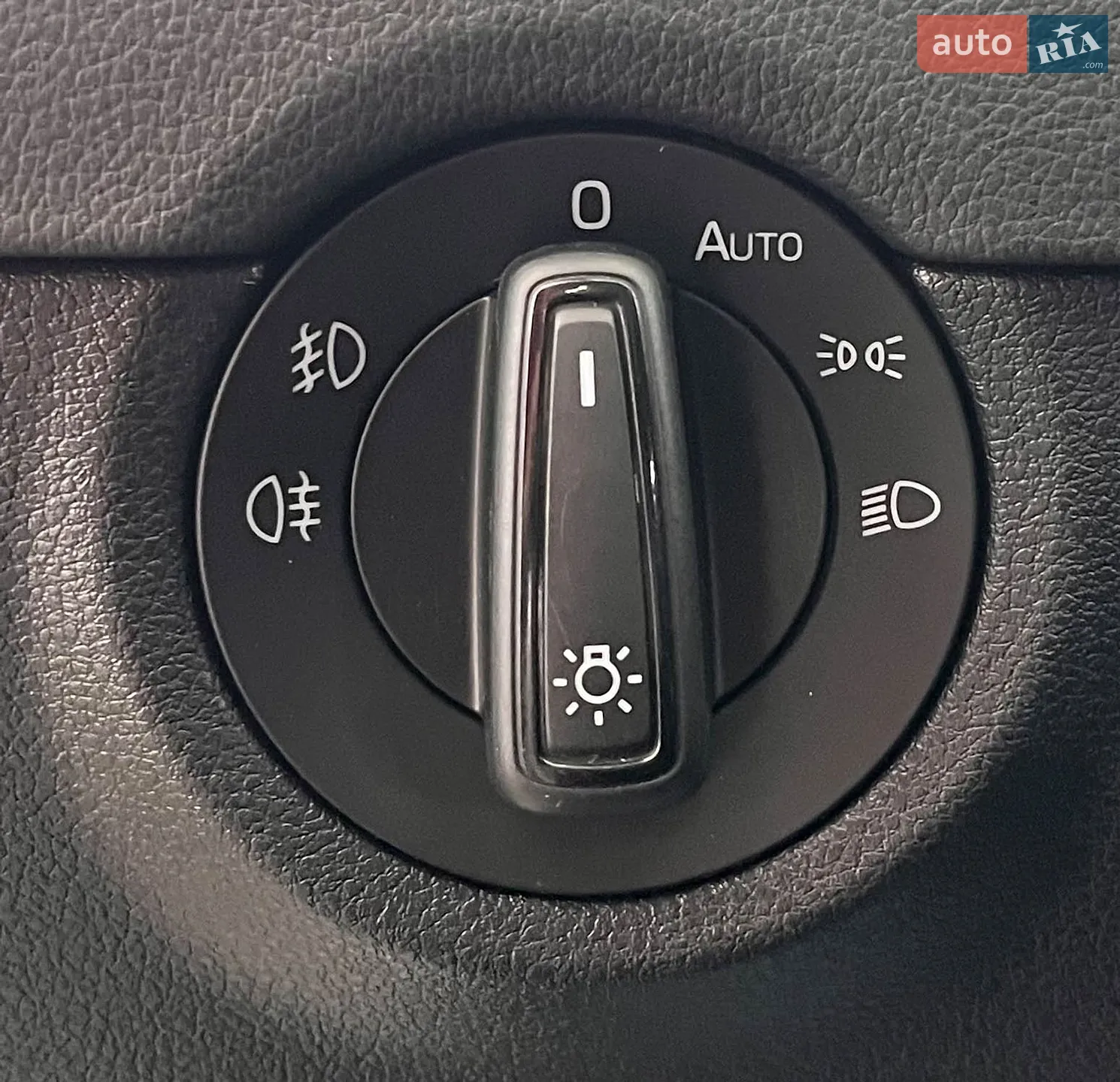 2019 Skoda Octavia - мініатюра 13