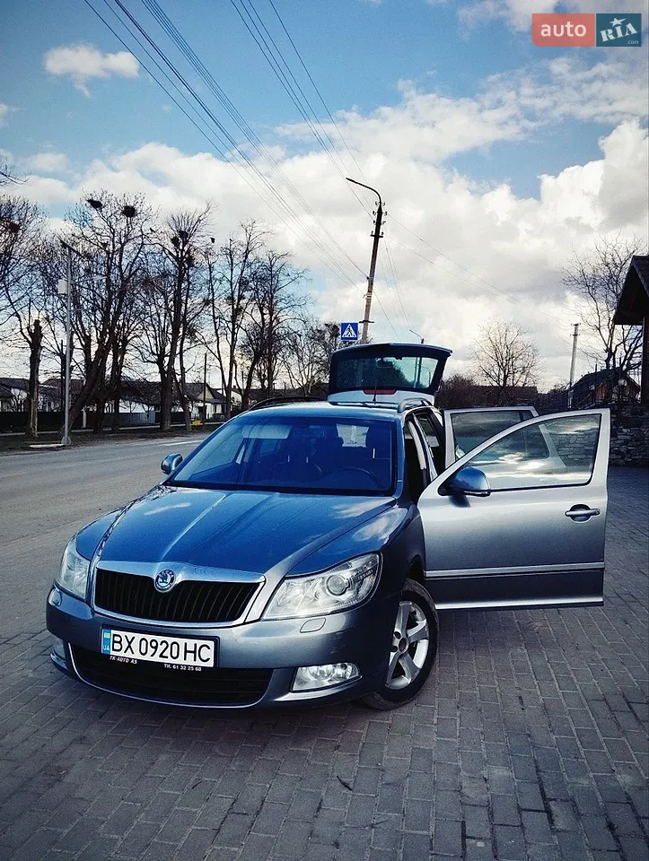 2011 Skoda Octavia - мініатюра 13
