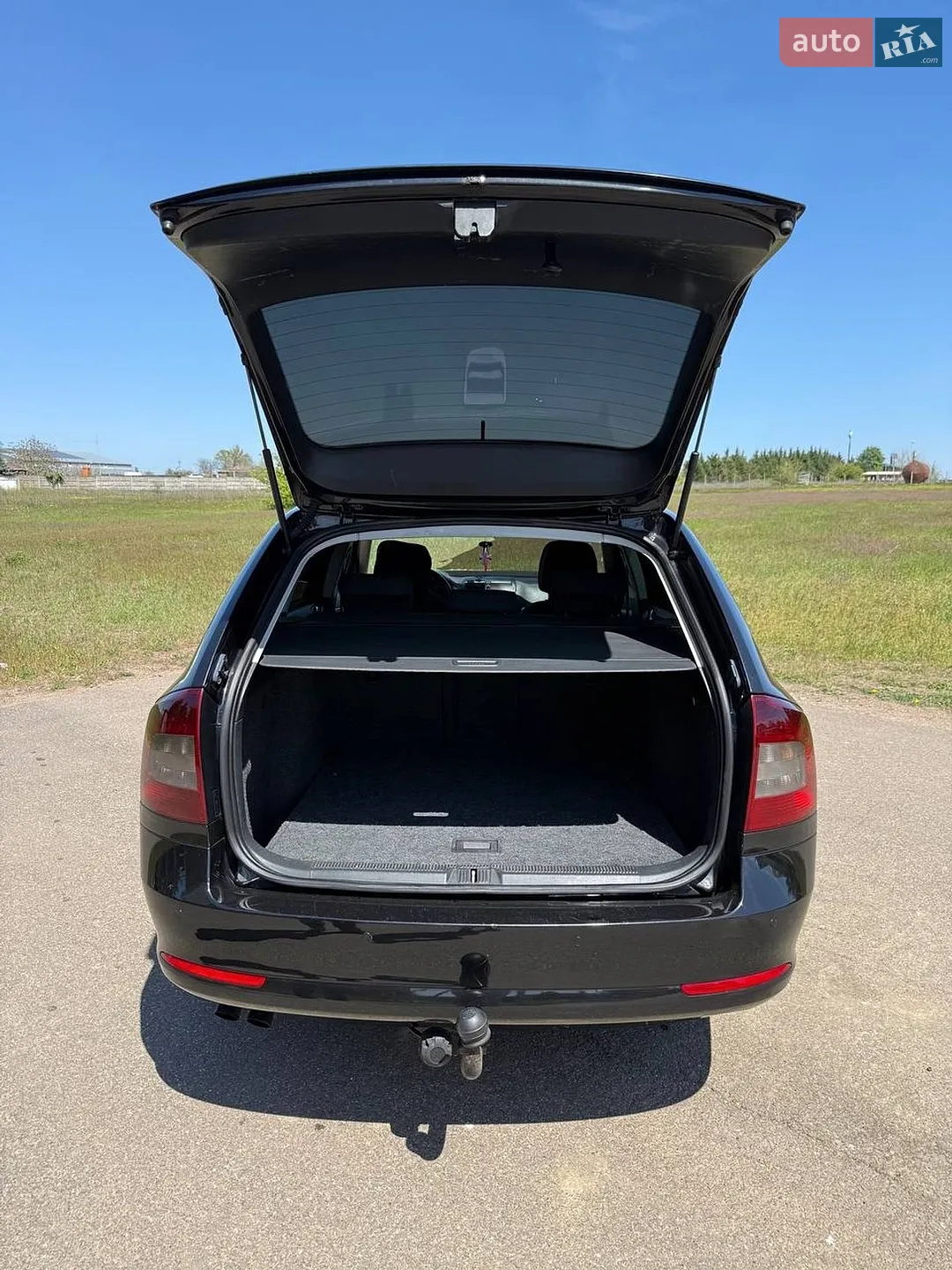 2010 Skoda Octavia - мініатюра 7