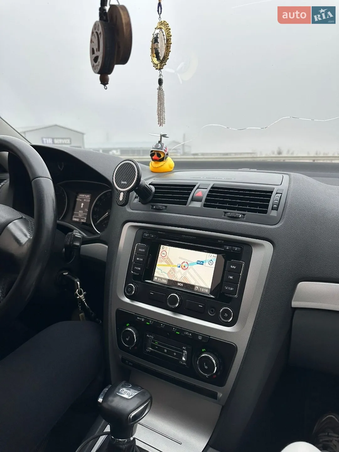 2011 Skoda Octavia - мініатюра 11