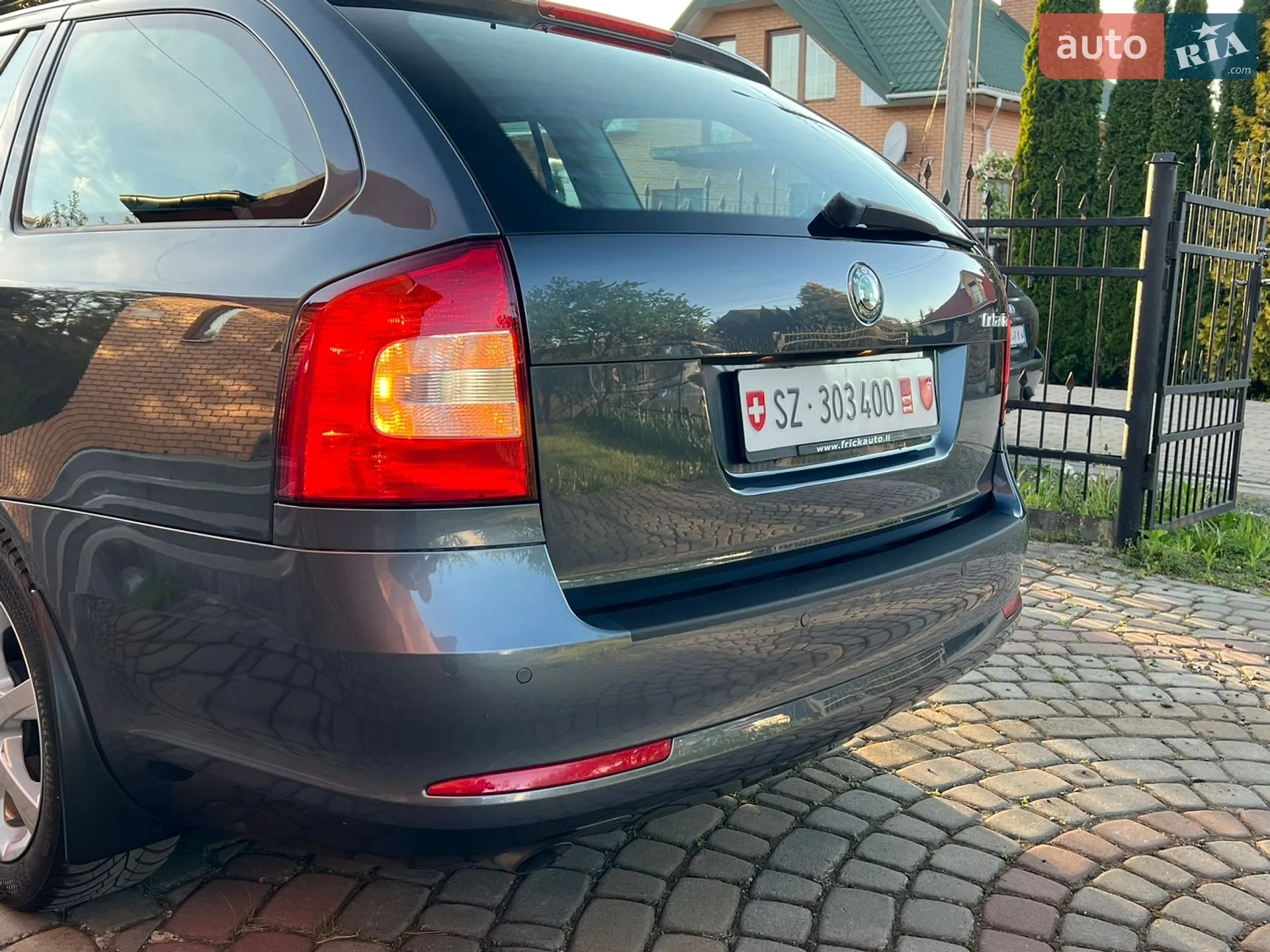 2011 Skoda Octavia - мініатюра 9