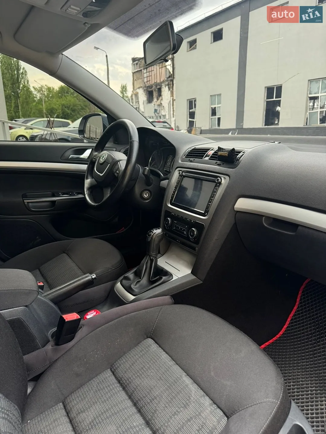 2012 Skoda Octavia - мініатюра 24