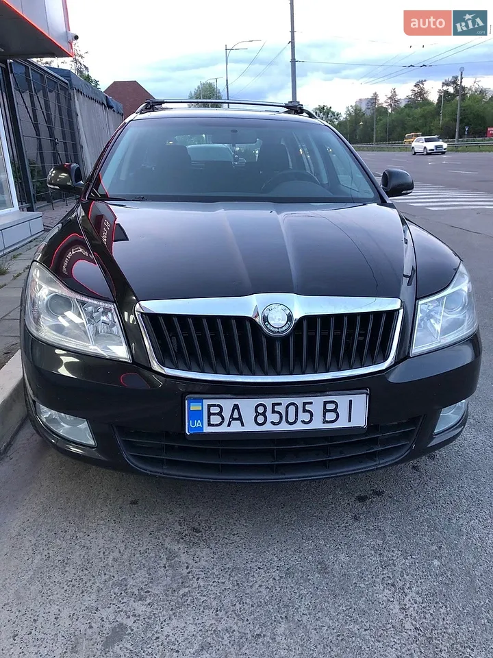 2010 Skoda Octavia - мініатюра 20