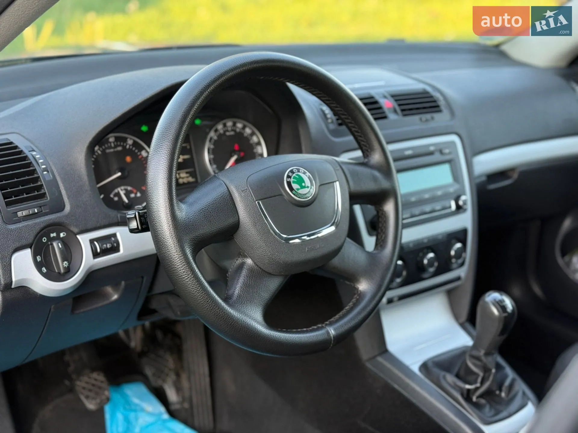 2010 Skoda Octavia - мініатюра 20