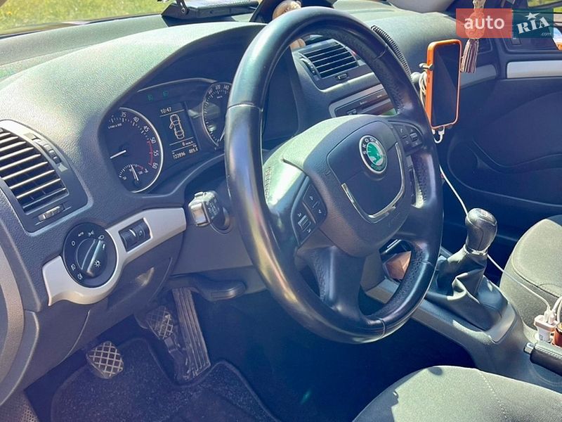Универсал Skoda Octavia 2012 в Полтаве