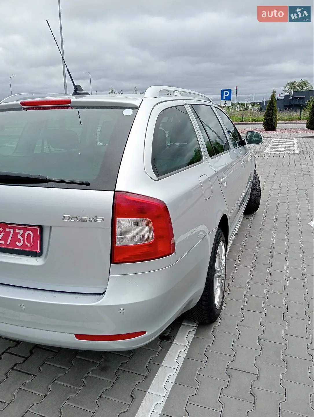 2010 Skoda Octavia - мініатюра 9