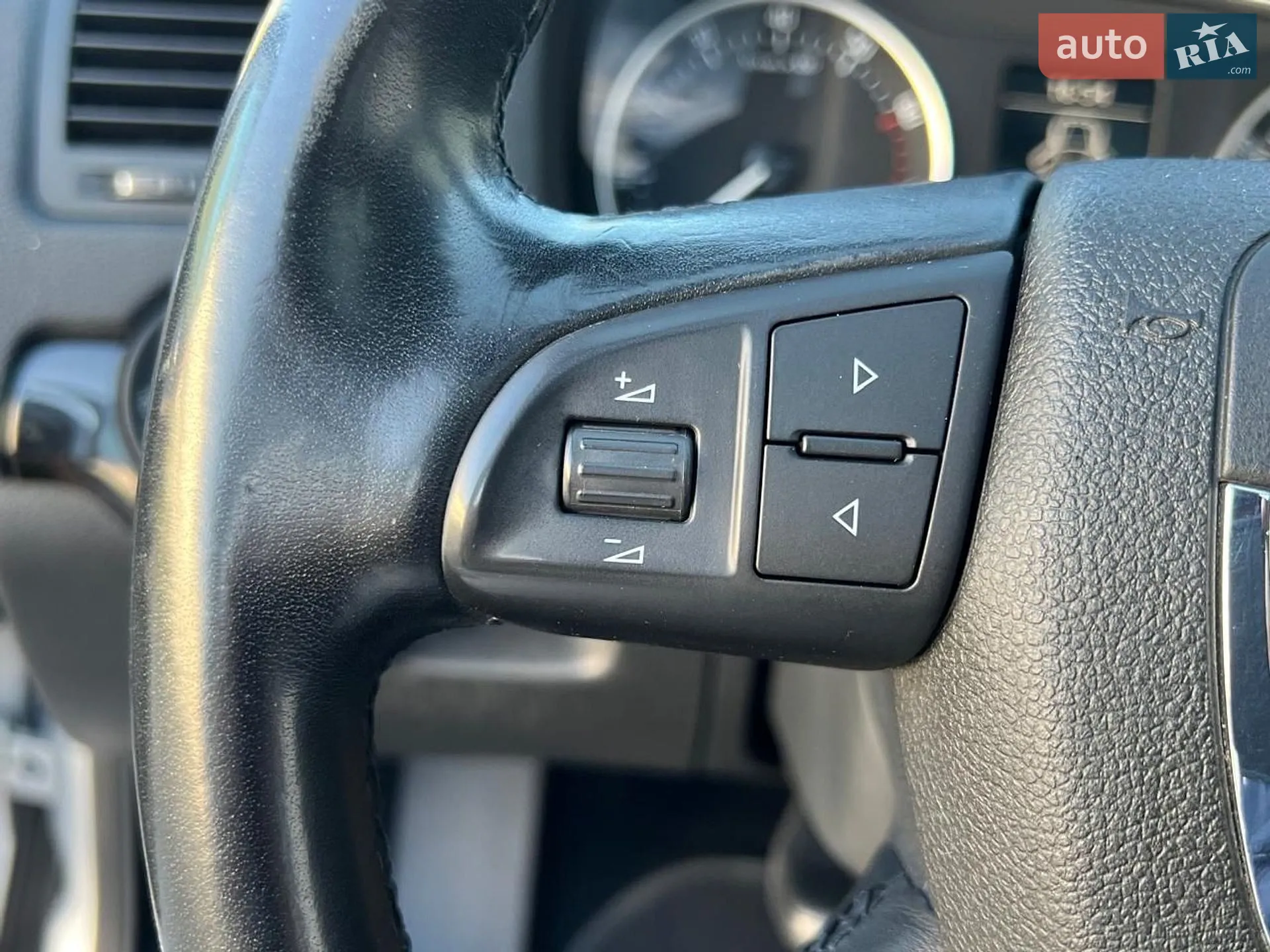 2010 Skoda Octavia - мініатюра 57