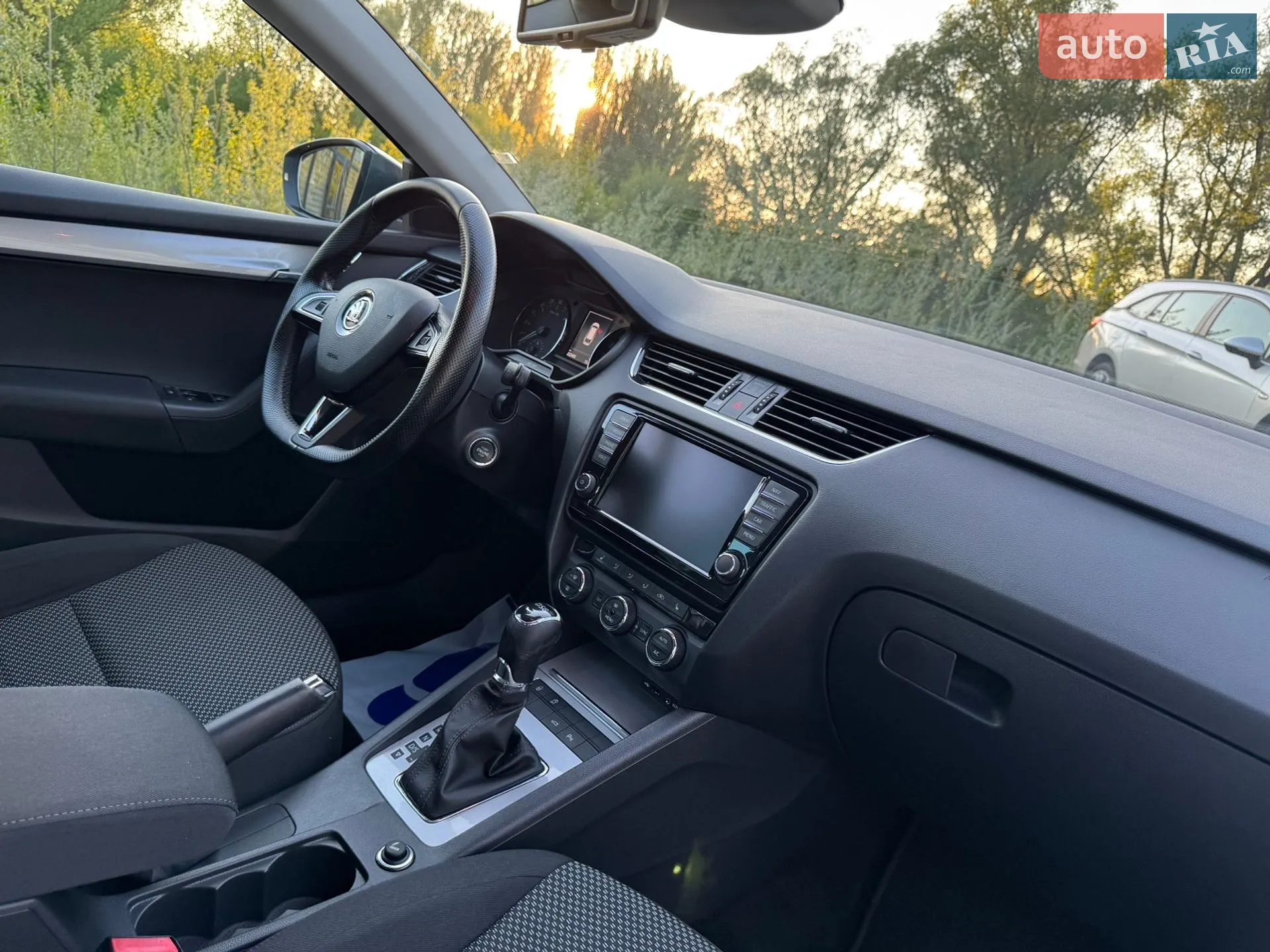 2016 Skoda Octavia - мініатюра 25