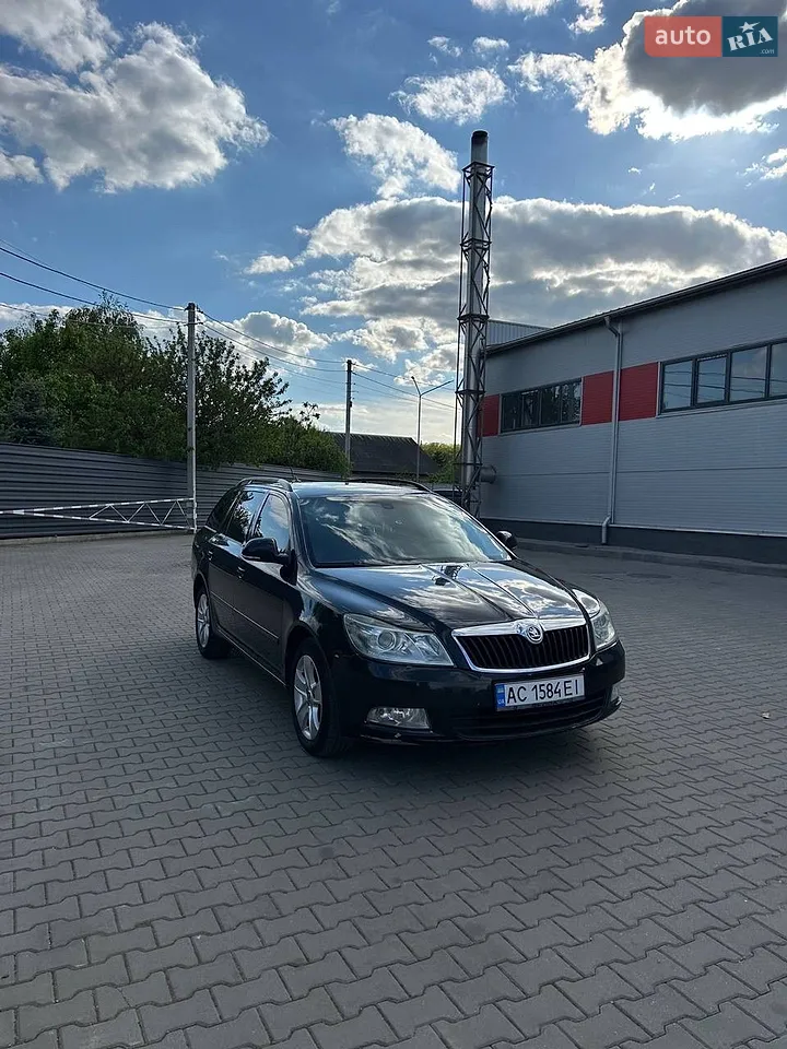 2010 Skoda Octavia - мініатюра 24