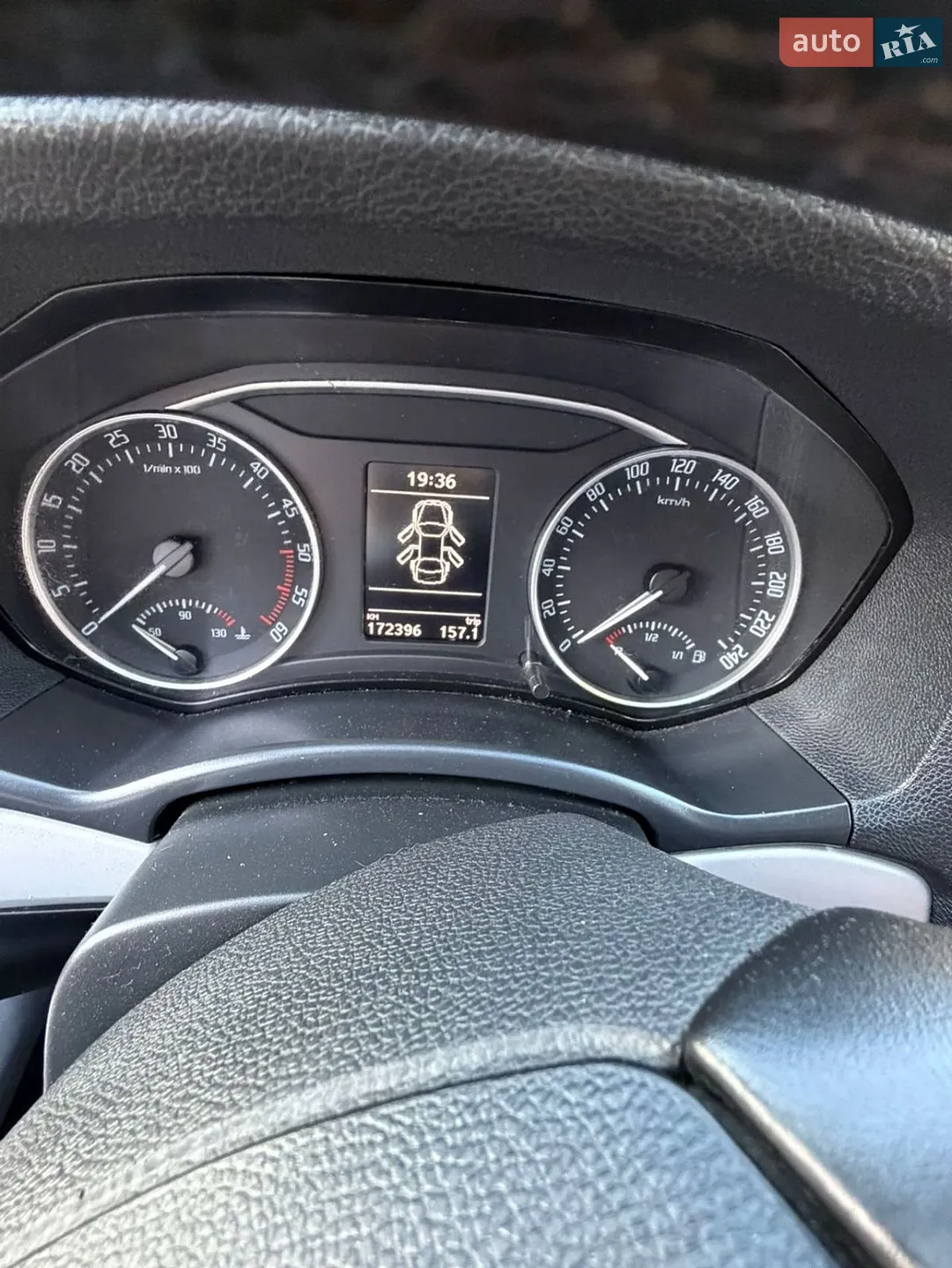 2010 Skoda Octavia - мініатюра 15
