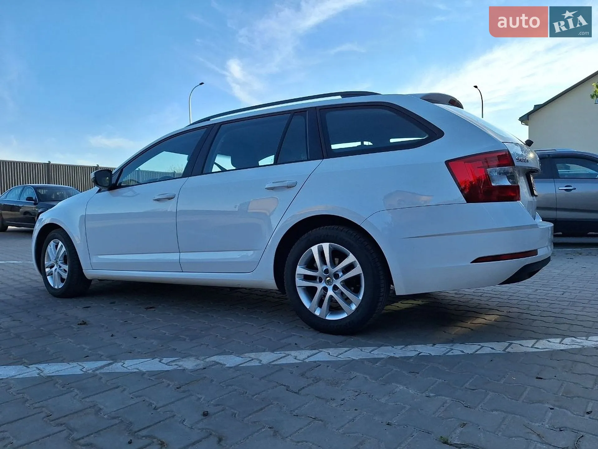 2017 Skoda Octavia - мініатюра 9