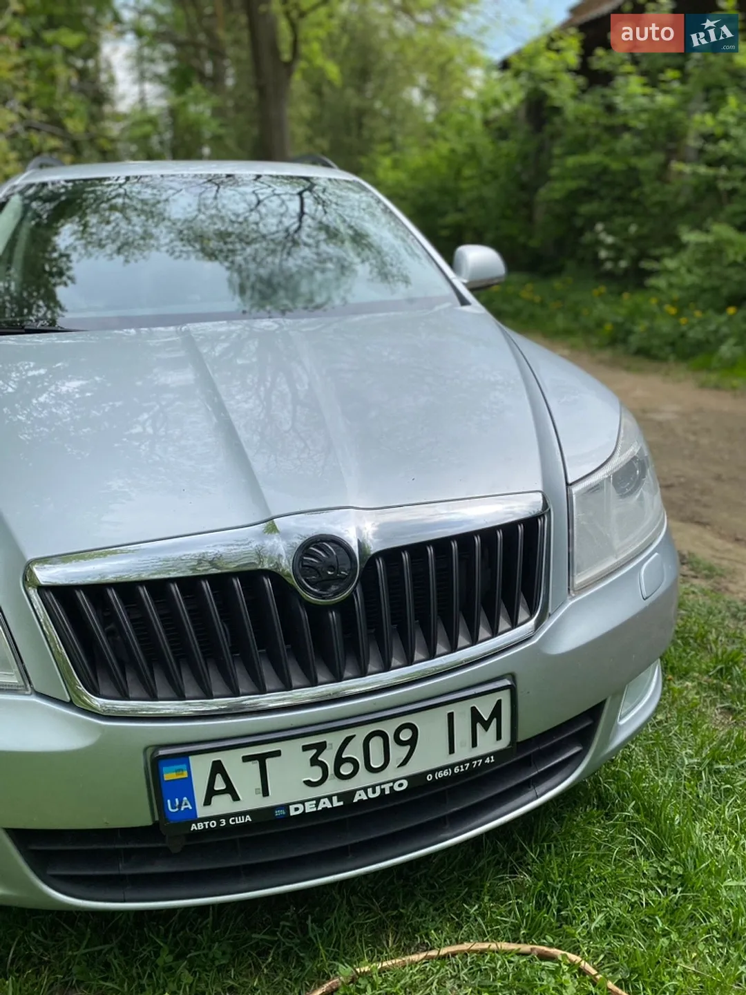 2010 Skoda Octavia - мініатюра 3
