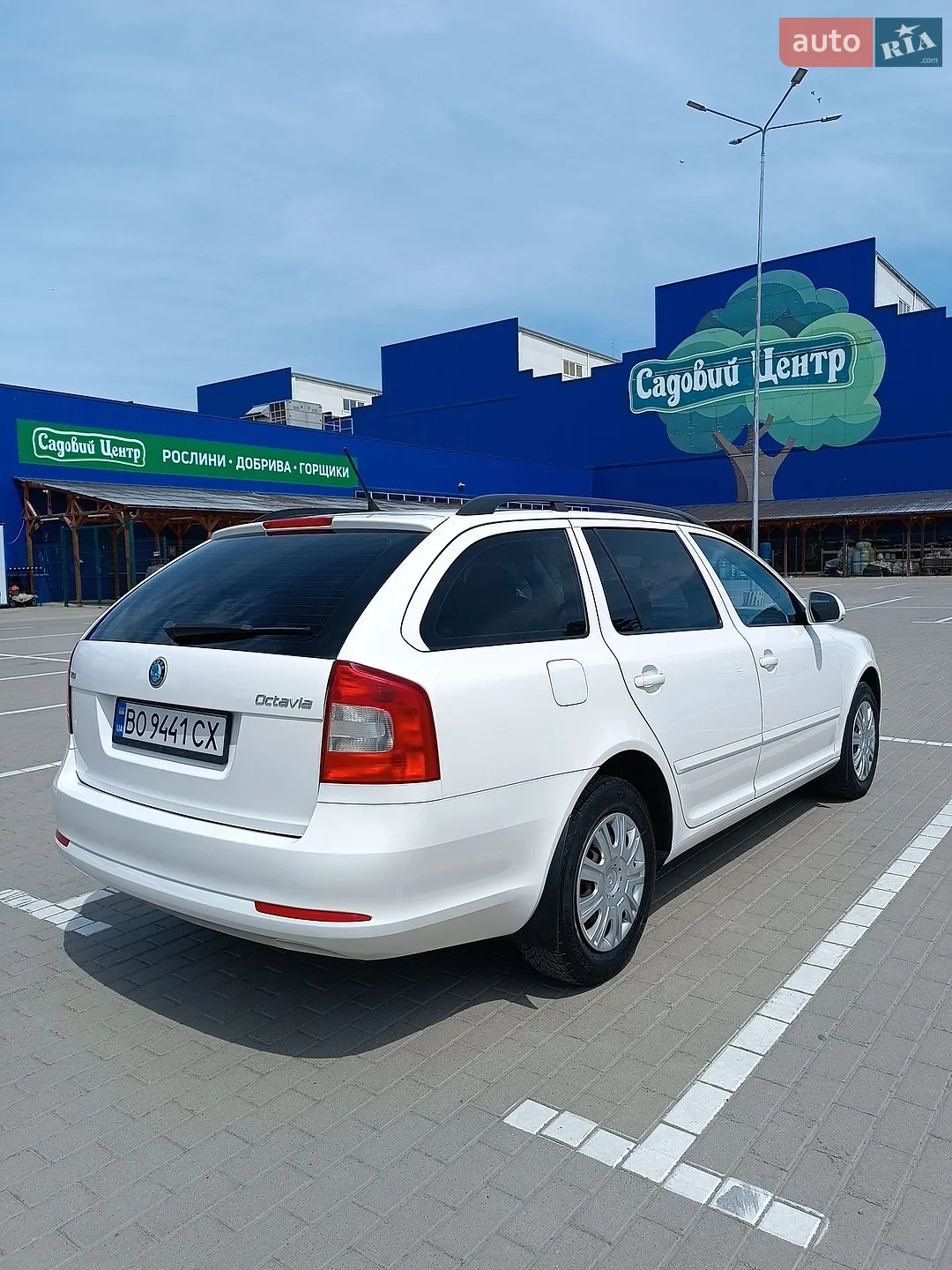 2011 Skoda Octavia - мініатюра 14