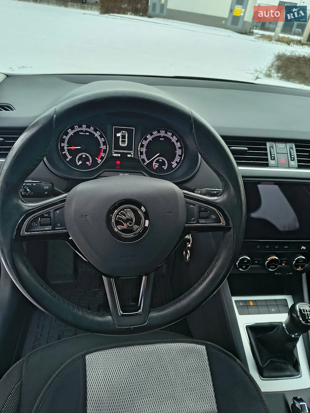 2017 Skoda Octavia - мініатюра 11