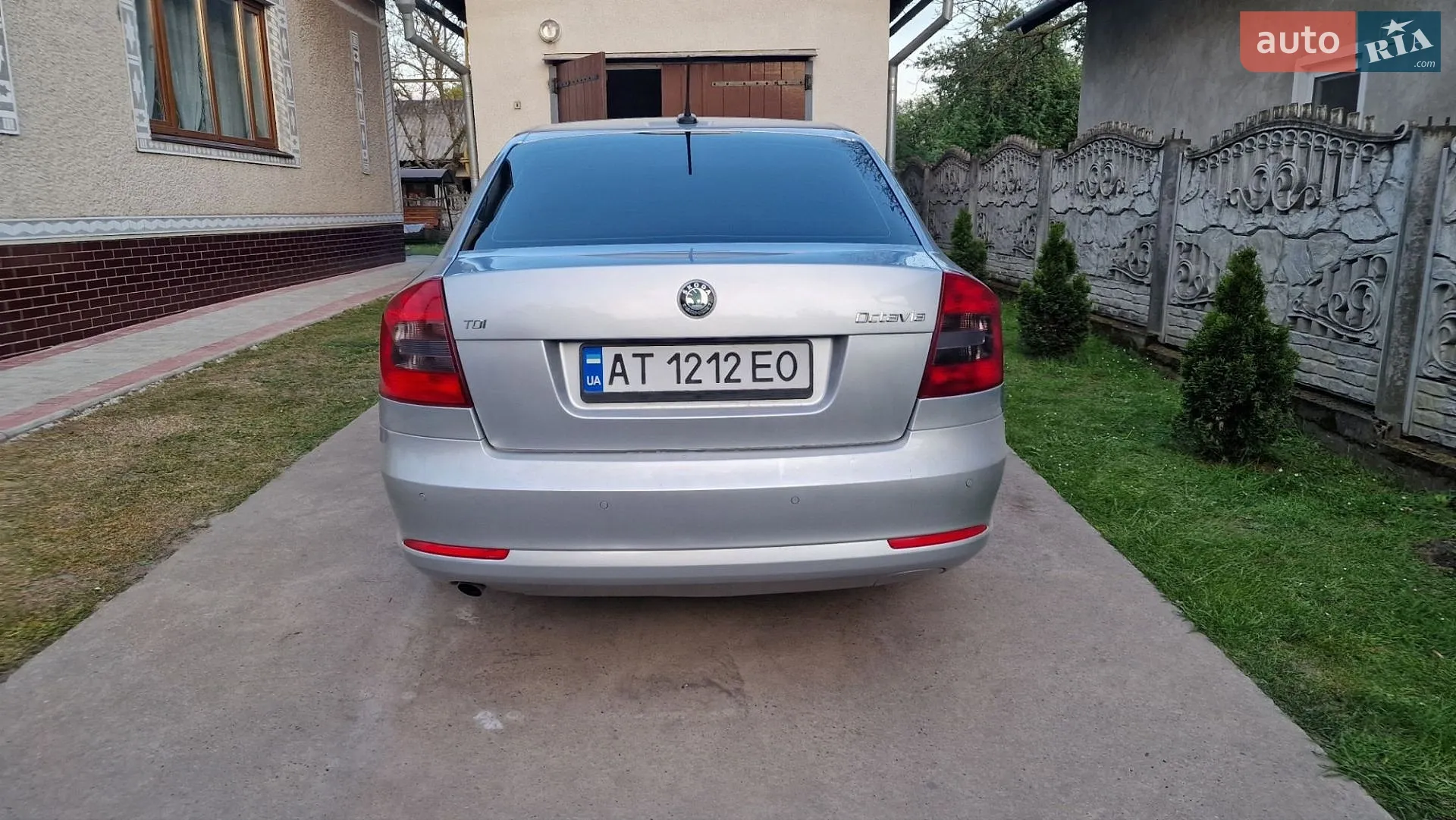 2011 Skoda Octavia - мініатюра 9