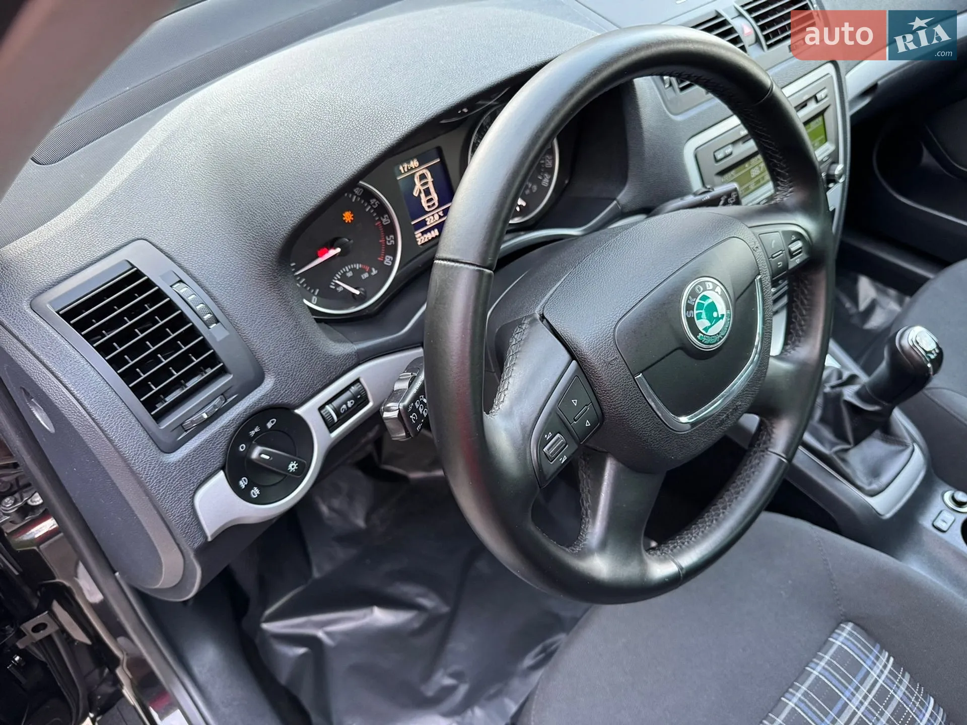 2013 Skoda Octavia - мініатюра 25
