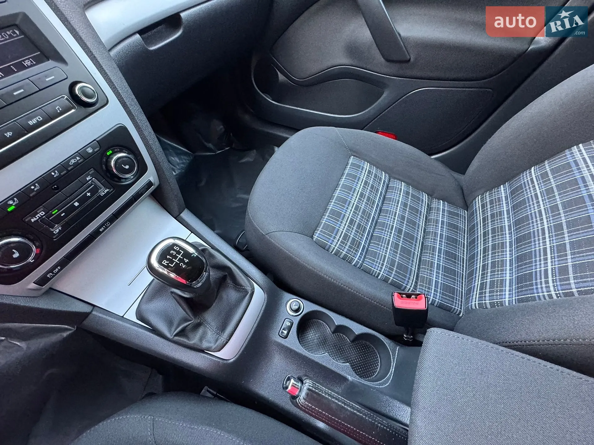 2013 Skoda Octavia - мініатюра 37