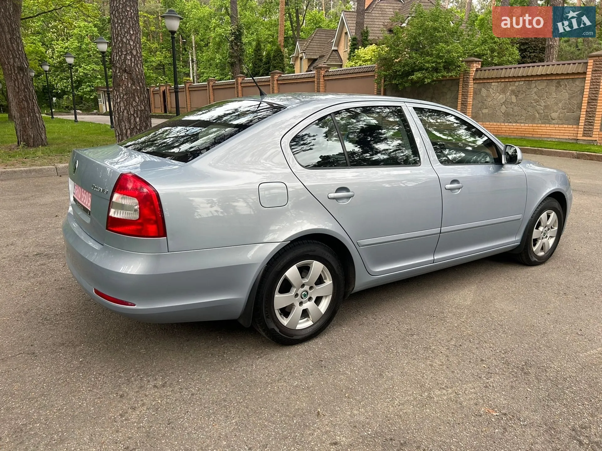2010 Skoda Octavia - мініатюра 12