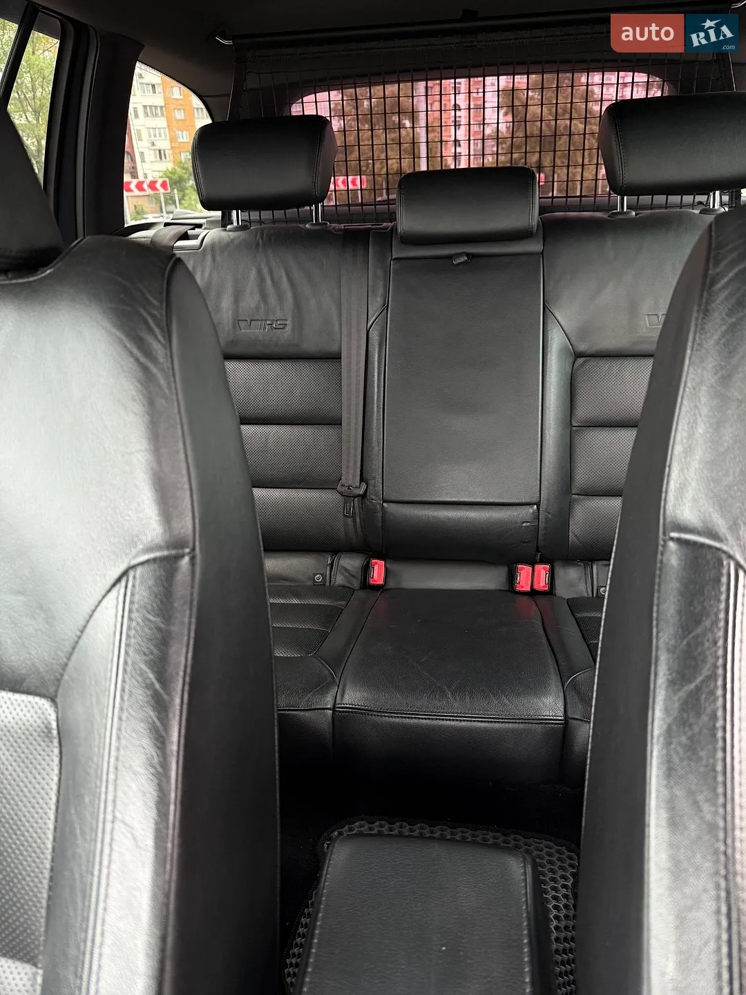 2010 Skoda Octavia - мініатюра 13