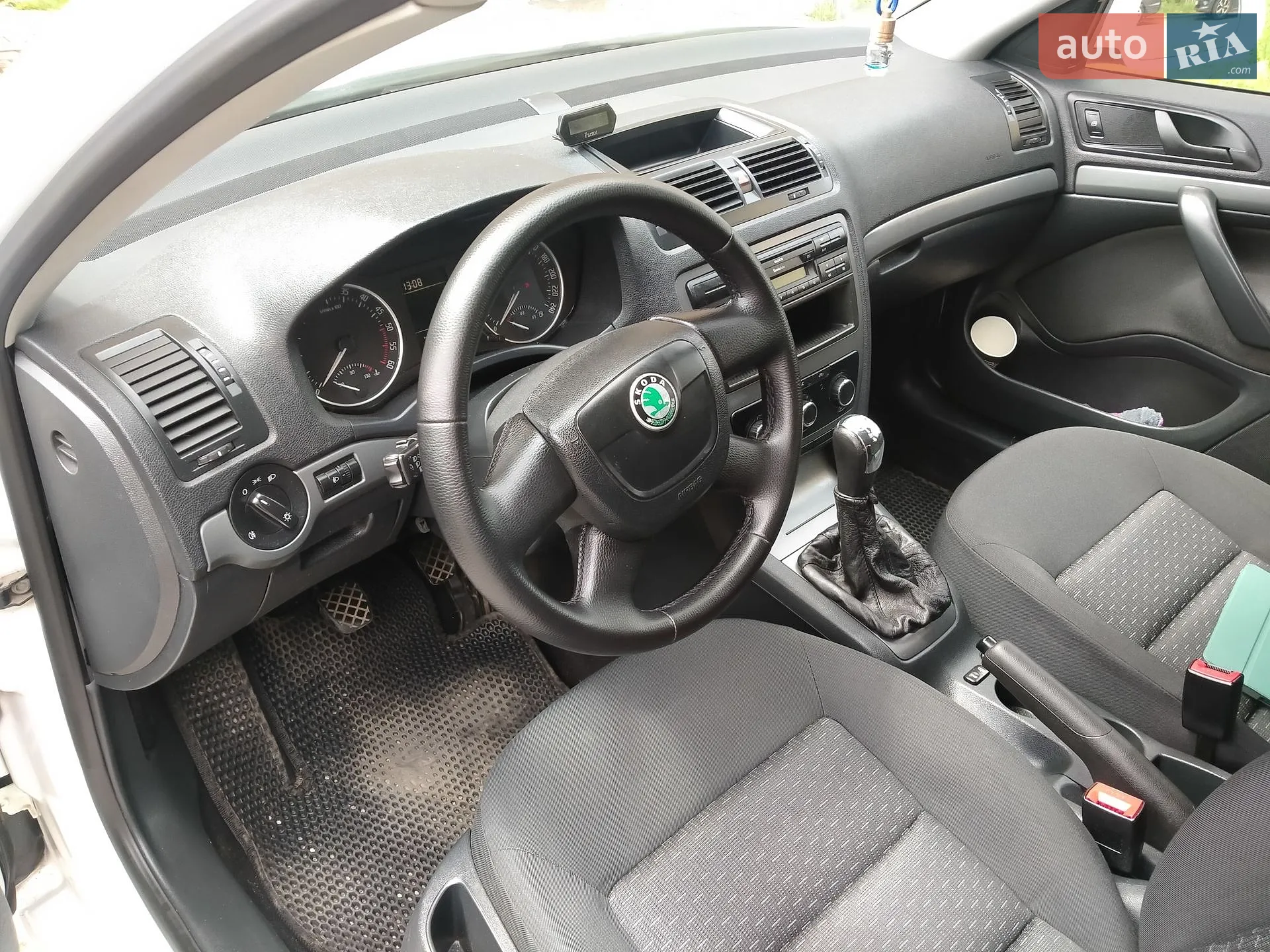 2011 Skoda Octavia - мініатюра 6