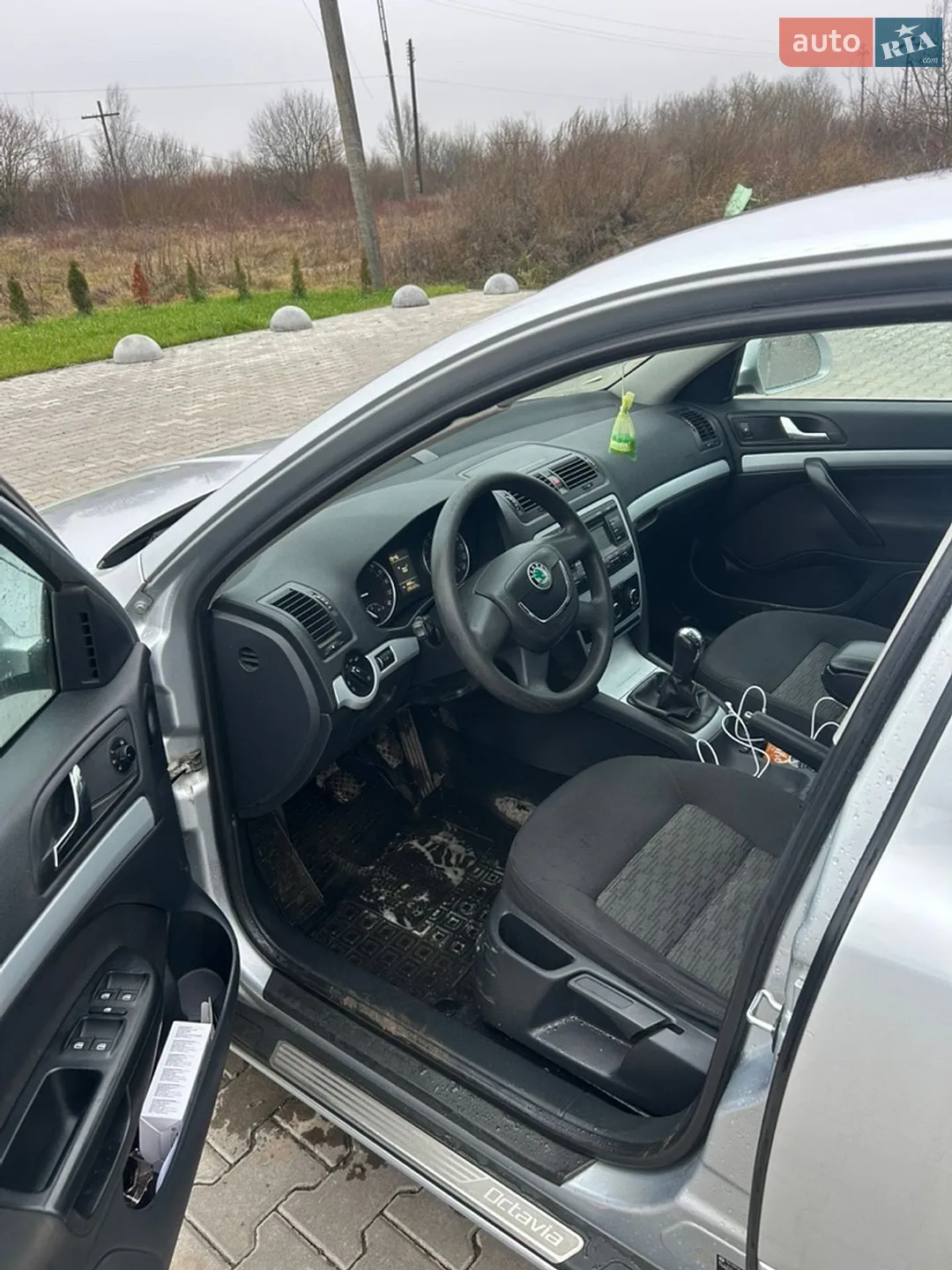 2010 Skoda Octavia - мініатюра 7