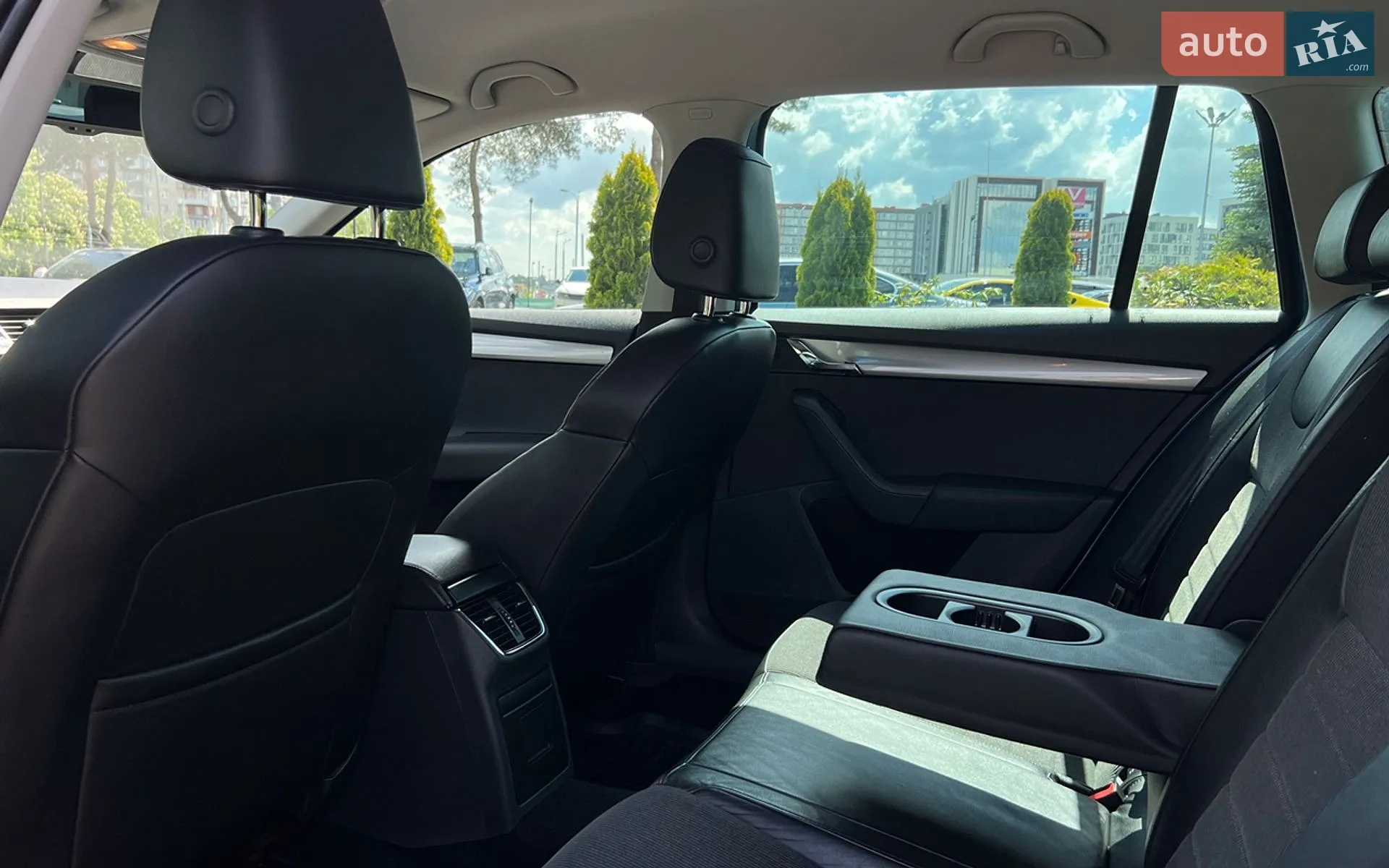 2013 Skoda Octavia - мініатюра 20