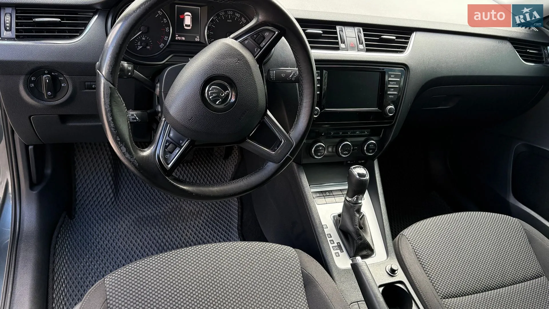 2016 Skoda Octavia - мініатюра 16