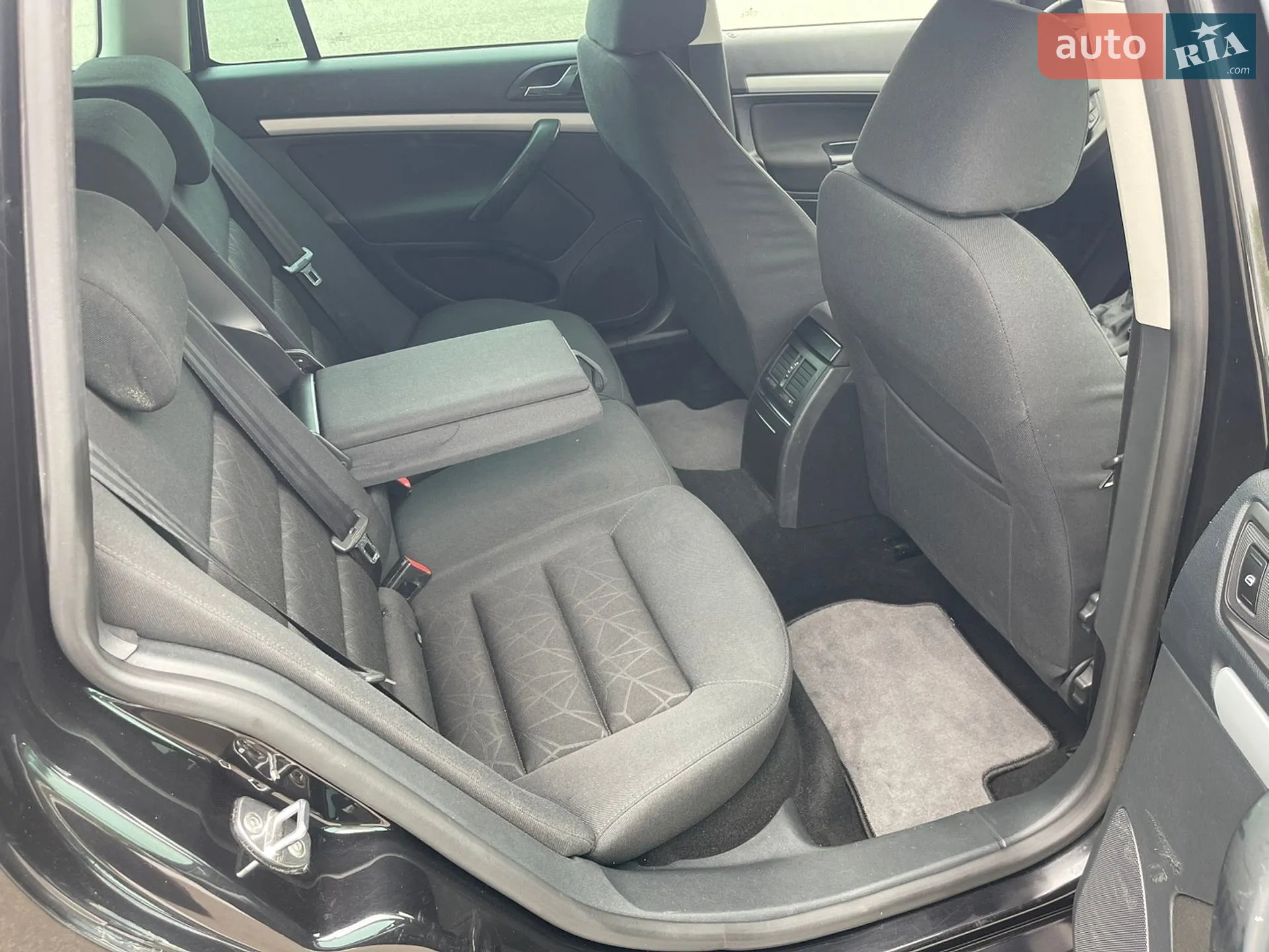 2011 Skoda Octavia - мініатюра 20