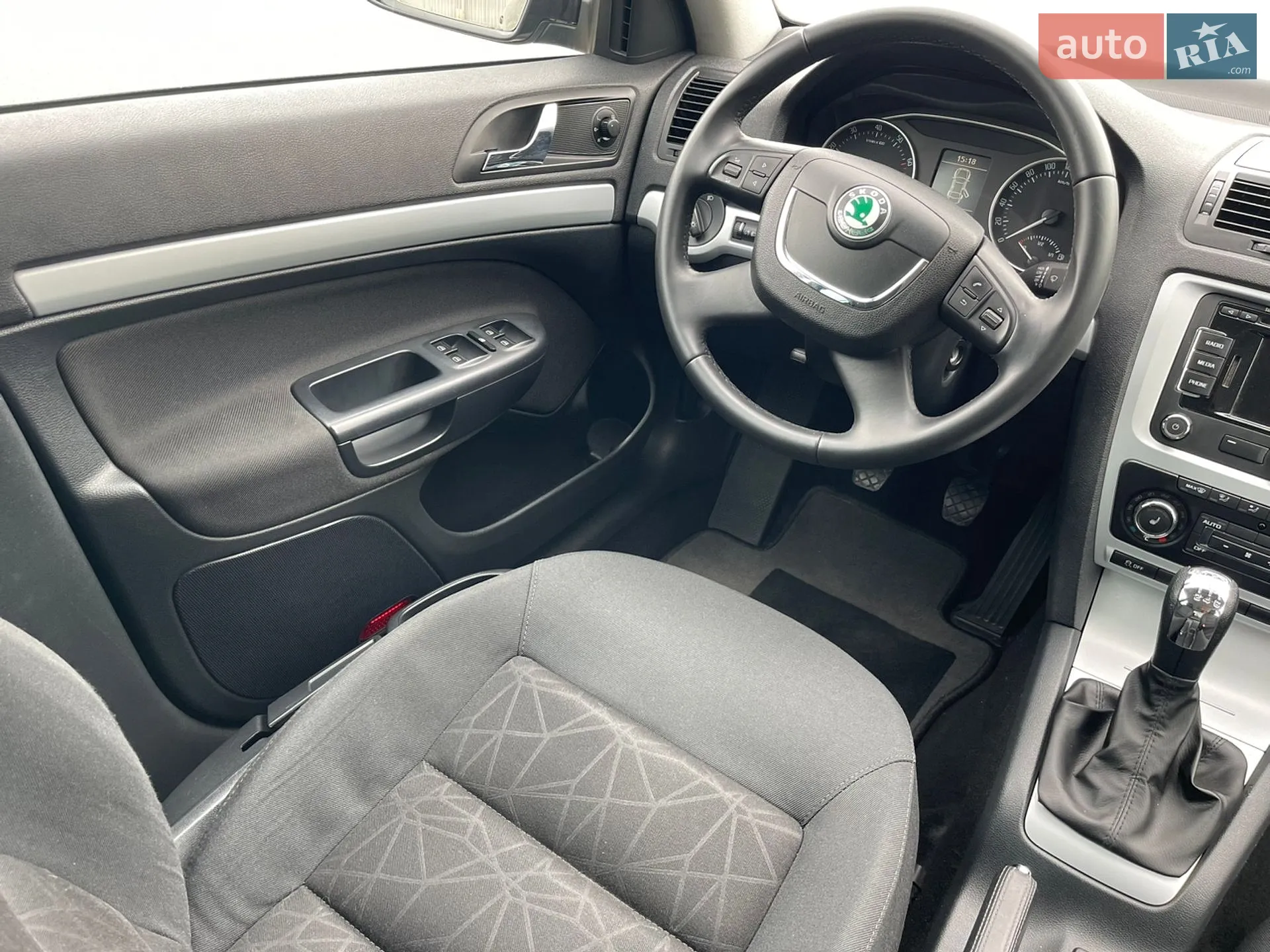 2011 Skoda Octavia - мініатюра 25