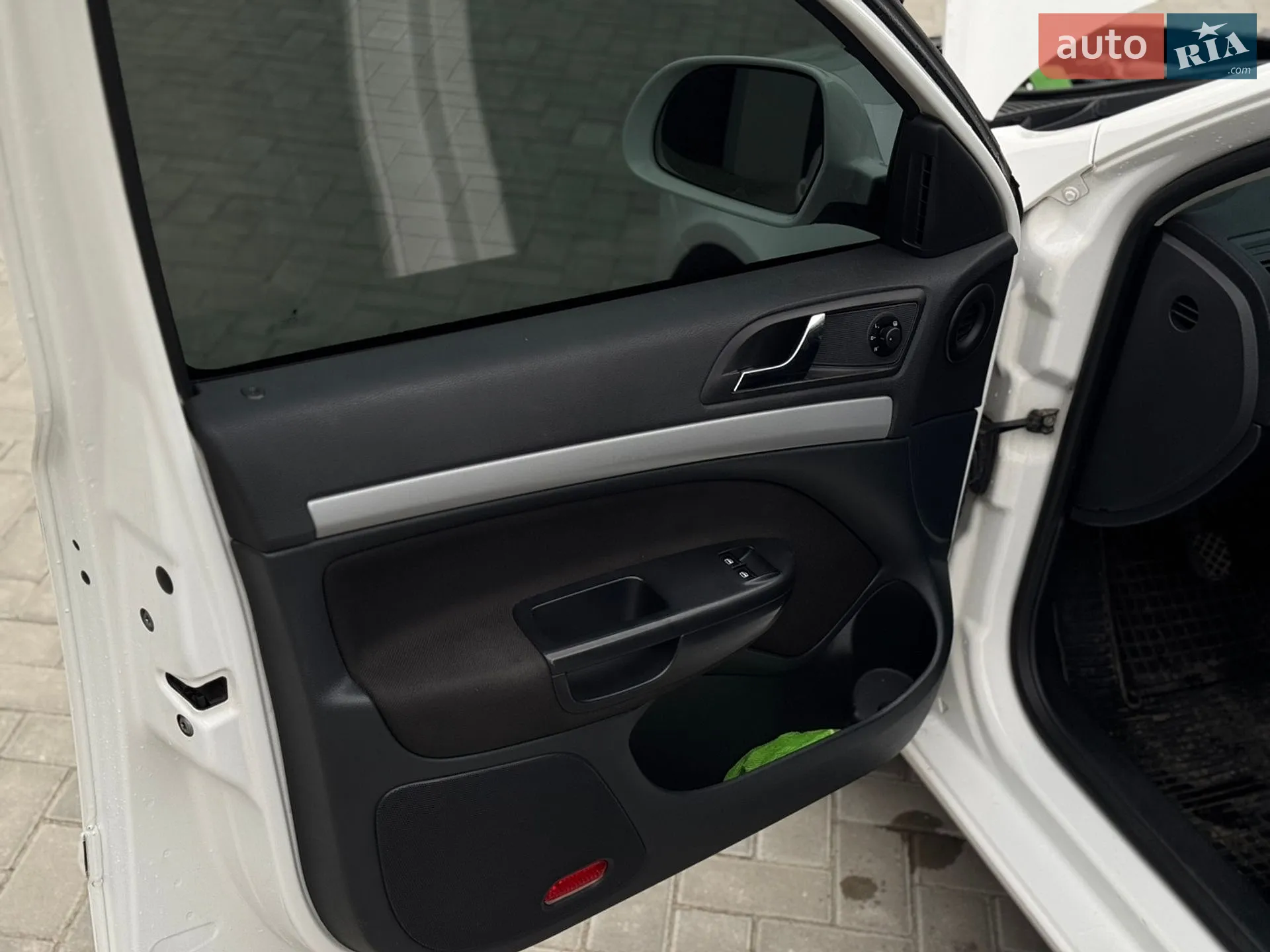 2012 Skoda Octavia - мініатюра 16